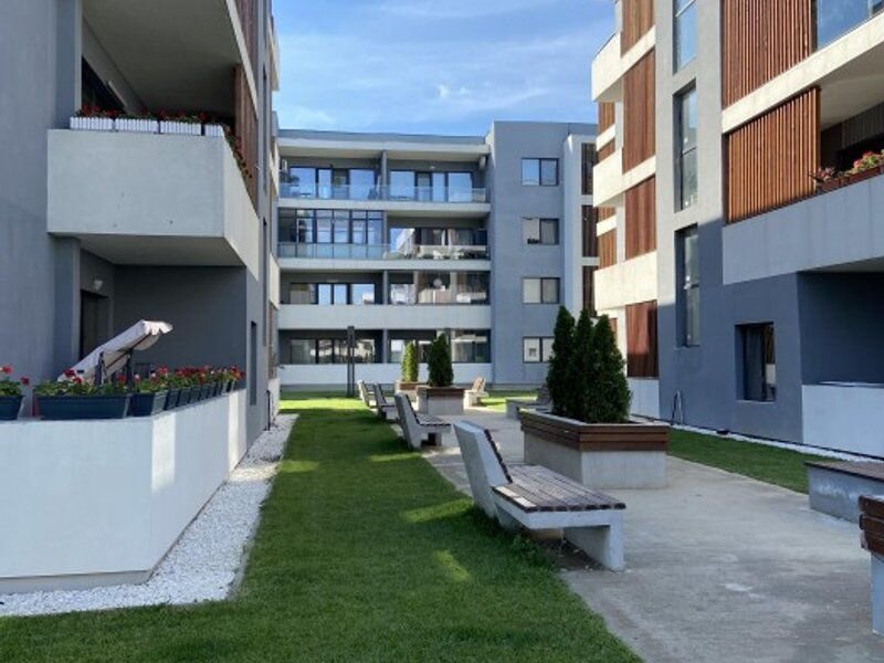 Cernica, apartament 3 camere cu 2 terase spatioase parcare gratis